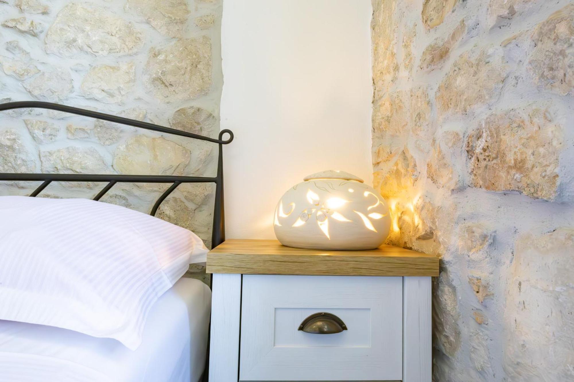 Villa Stone House Kurtic Stara Podgora Exterior foto